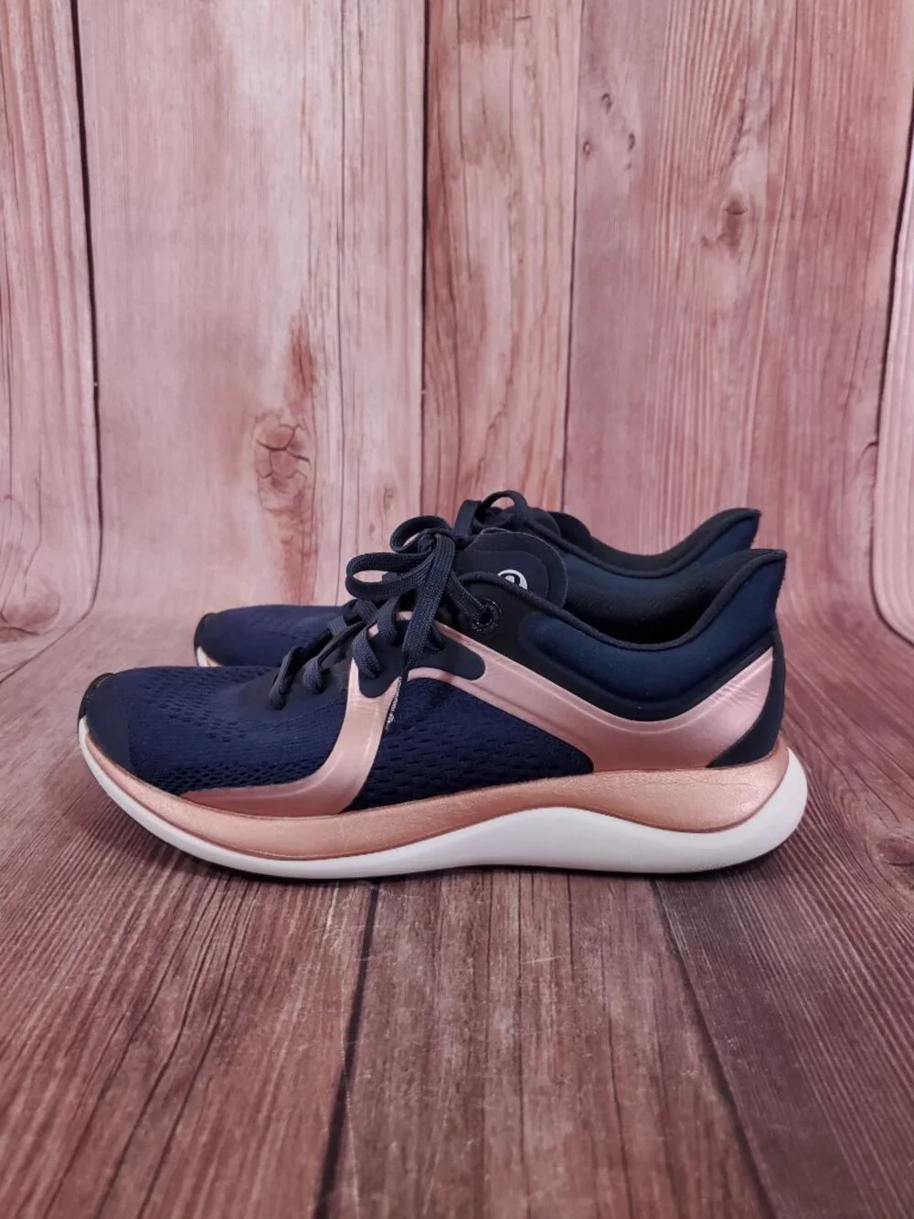 Lululemon Chargefeel Workout Low Womens 6.5 Running Shoes Navy Rose Gold Sneaker